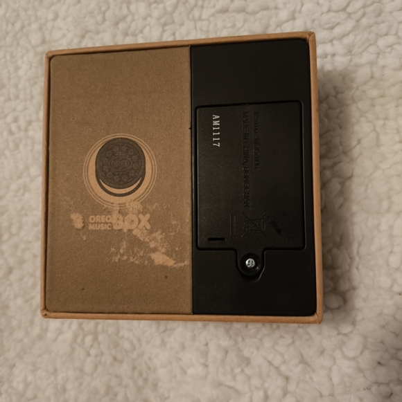 Oreo Music Box - Picture 3 of 3